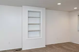 4770 S 700 E, Murray, UT 84107 - Photo 8