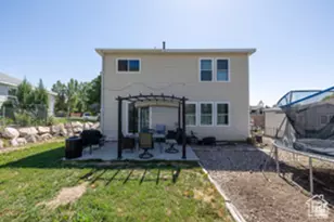 1250 N Lewis Peak Dr, Ogden, UT 84404 - Photo 28
