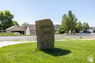 1250 N Lewis Peak Dr, Ogden, UT 84404 - Photo 34