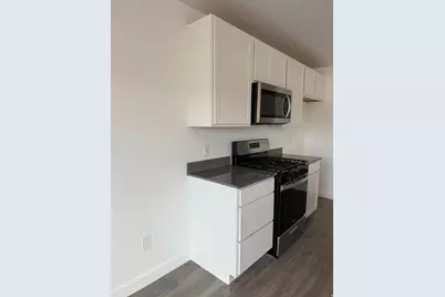 887 E Oakum Ln, Saratoga Springs, UT 84045 - Photo 4