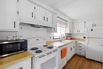 2491 N Hwy 89 #123, Pleasant View, UT 84404 - Photo 6