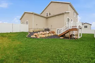 2489 N 1100 E, North Ogden, UT 84414 - Photo 40