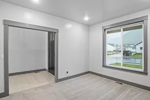 2489 N 1100 E, North Ogden, UT 84414 - Photo 8