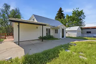 295 S Main St, Providence, UT 84332 - Photo 2