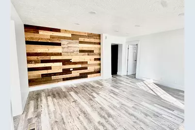 295 S Main St, Providence, UT 84332 - Photo 2