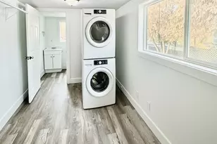 295 S Main St, Providence, UT 84332 - Photo 18