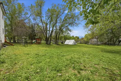 295 S Main St, Providence, UT 84332 - Photo 24
