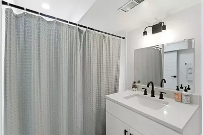 7145 S Cavalier Cir, Cottonwood Heights, UT 84121 - Photo 30