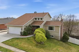 1893 N 100 E, Centerville, UT 84014 - Photo 1