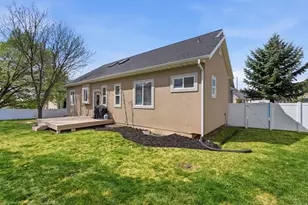10262 N 3900 W, Cedar Hills, UT 84062 - Photo 40