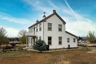 183 E 300 N, Mount Pleasant, UT 84647 - Photo 2