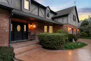 9618 S Ruskin Circle, Sandy, UT 84092 - Photo 4