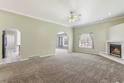 426 W 2700 S, Perry, UT 84302 - Photo 6