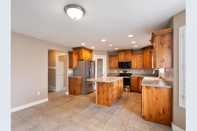 6024 S 1200 E, South Ogden, UT 84405 - Photo 6