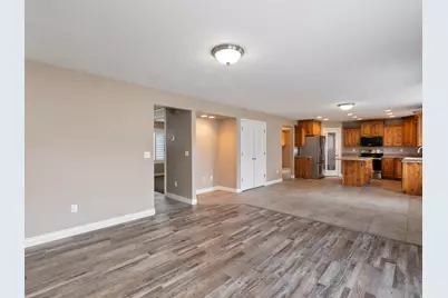 6024 S 1200 E, South Ogden, UT 84405 - Photo 8