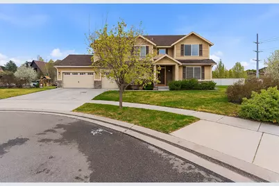 1497 W Meadow Glen Dr, Bluffdale, UT 84065 - Photo 2