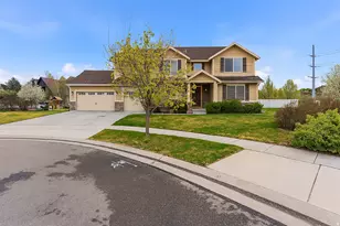1497 W Meadow Glen Dr, Bluffdale, UT 84065 - Photo 2