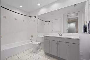 150 S 300 E, Salt Lake City, UT 84111 - Photo 16
