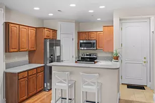 150 S 300 E, Salt Lake City, UT 84111 - Photo 2