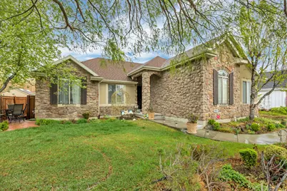 2462 W Stonehaven Loop S, Lehi, UT 84043 - Photo 2