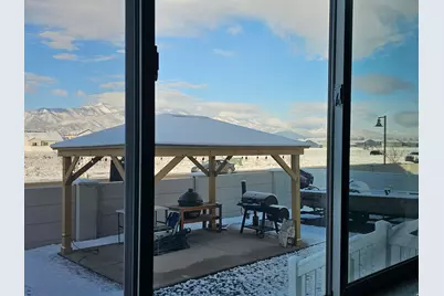 3483 N Sparrow Ln, Eagle Mountain, UT 84005 - Photo 18
