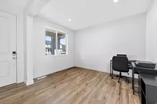 3483 N Sparrow Ln, Eagle Mountain, UT 84005 - Photo 4