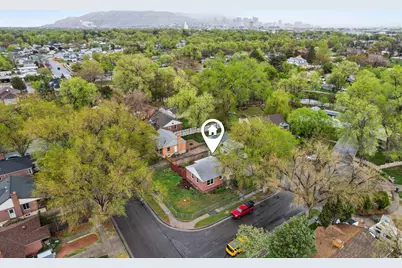 1379 S Utahna Dr W, Salt Lake City, UT 84104 - Photo 38