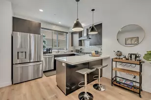 351 W 800 N, Salt Lake City, UT 84103 - Photo 6