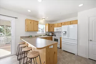 1282 N 25 E, Layton, UT 84041 - Photo 8