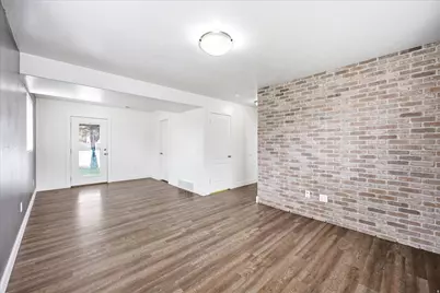 1282 N 25 E, Layton, UT 84041 - Photo 16