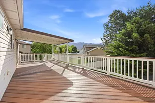 1282 N 25 E, Layton, UT 84041 - Photo 24