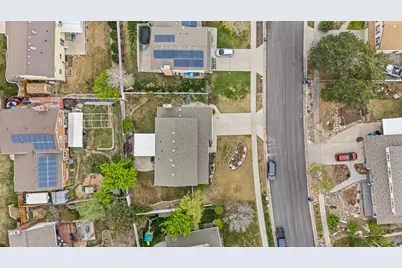 1253 E Meadow Ridge Rd S, Sandy, UT 84094 - Photo 36