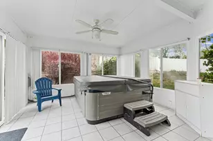 1253 E Meadow Ridge Rd S, Sandy, UT 84094 - Photo 12