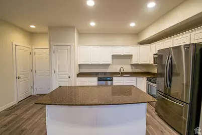 507 N Frost Ln E, Stansbury Park, UT 84074 - Photo 8