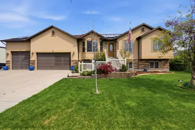 445 S Sunset Dr W, Kaysville, UT 84037 - Photo 2