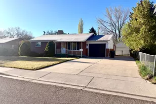 645 W 250 S, Vernal, UT 84078 - Photo 2