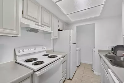 6869 S Countrywood Cir #8D, Midvale, UT 84047 - Photo 8