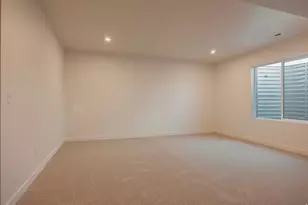 1082 E Antelope Dr, Eagle Mountain, UT 84005 - Photo 6