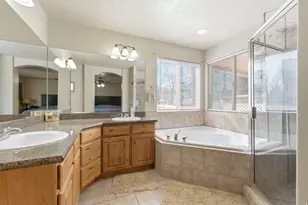 11178 S Via Bonito Dr W, South Jordan, UT 84095 - Photo 20