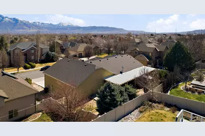 11178 S Via Bonito Dr W, South Jordan, UT 84095 - Photo 6