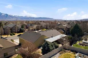 11178 S Via Bonito Dr W, South Jordan, UT 84095 - Photo 6