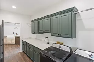 1630 E 2450 S, Saint George, UT 84790 - Photo 16