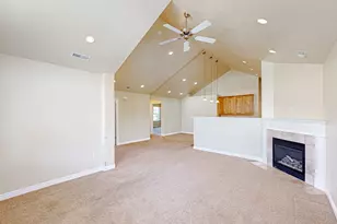 458 W 350 S #D S, Springville, UT 84663 - Photo 2