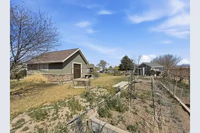 13844 S Belle Isis Bay W, Herriman, UT 84096 - Photo 34