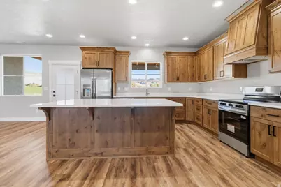 651 E 800 N, Richfield, UT 84701 - Photo 10