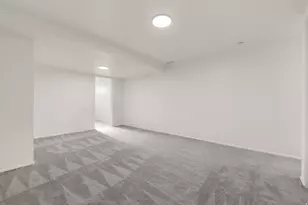 1929 E 5625 S, South Ogden, UT 84403 - Photo 18