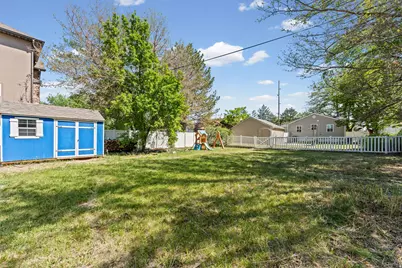 327 E 5300 S, Murray, UT 84107 - Photo 24