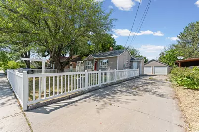 327 E 5300 S, Murray, UT 84107 - Photo 18