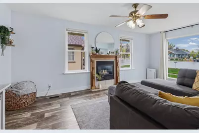 457 N Main St, Nephi, UT 84648 - Photo 12