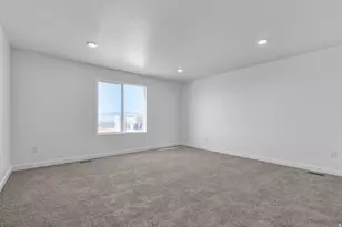 340 E Levengrove Dr, Lehi, UT 84048 - Photo 22